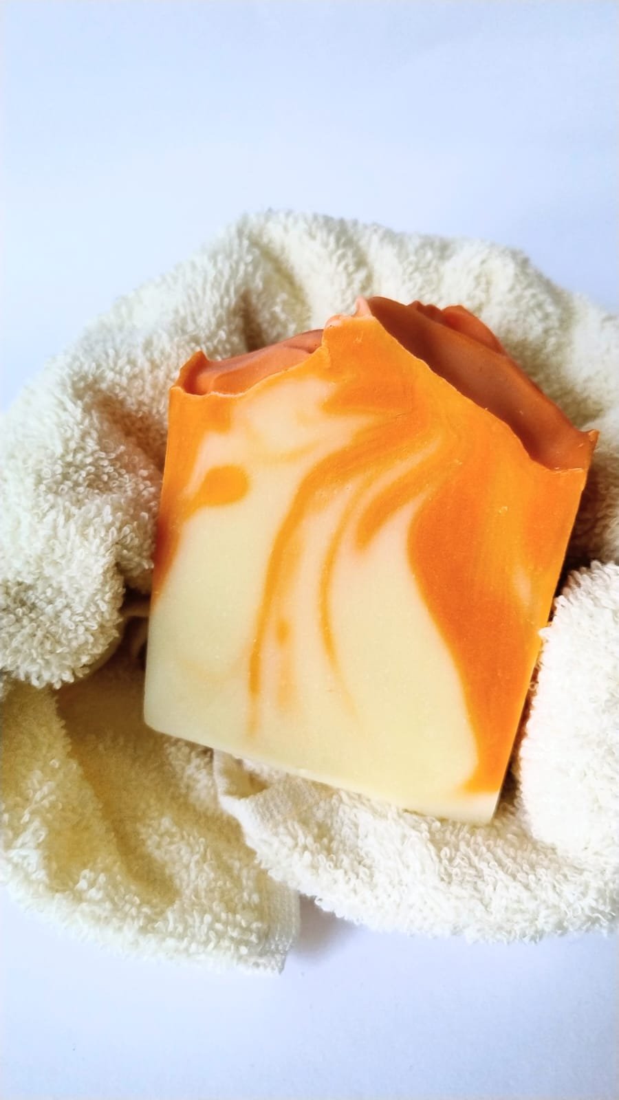 Jabón artesanal Rosas y Karité